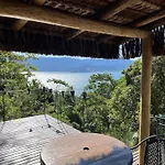 Le Refuge Suites